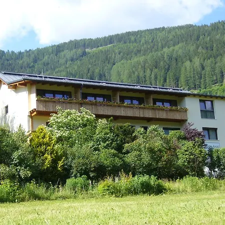 Haus Anni Guest house *